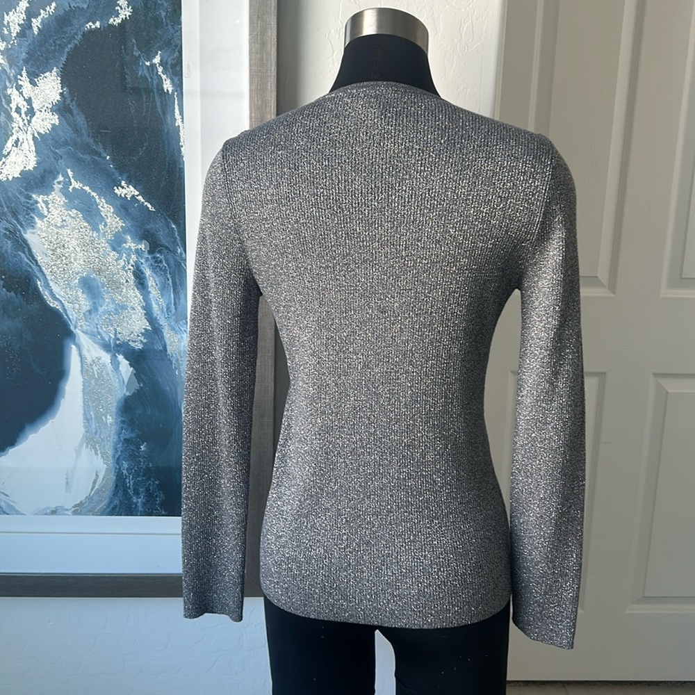 ๐ Keyhole Sweater ๐ - Picture 4 of 5